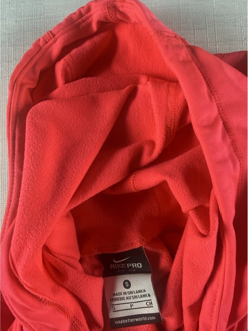 Nike Pro Dri-FIT Hoodie Women’s Small Pink Pullover Running Training Activewear